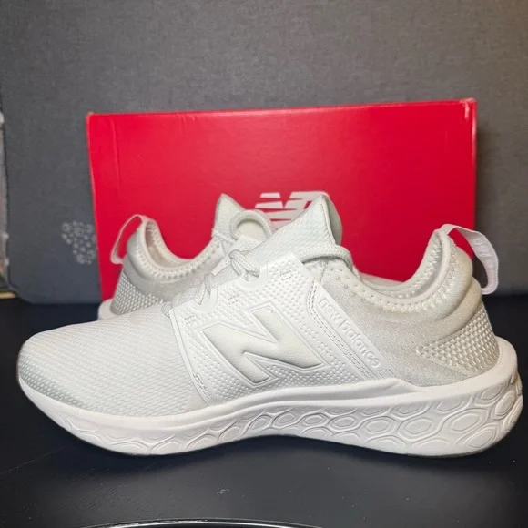 New Balance Fresh Foam X Cruz v3 White Women’s Size 12 NWT - Picture 2 of 8